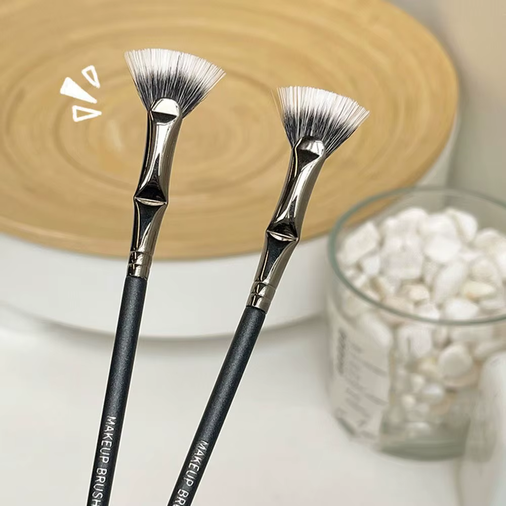 Brosse à cils tournesol