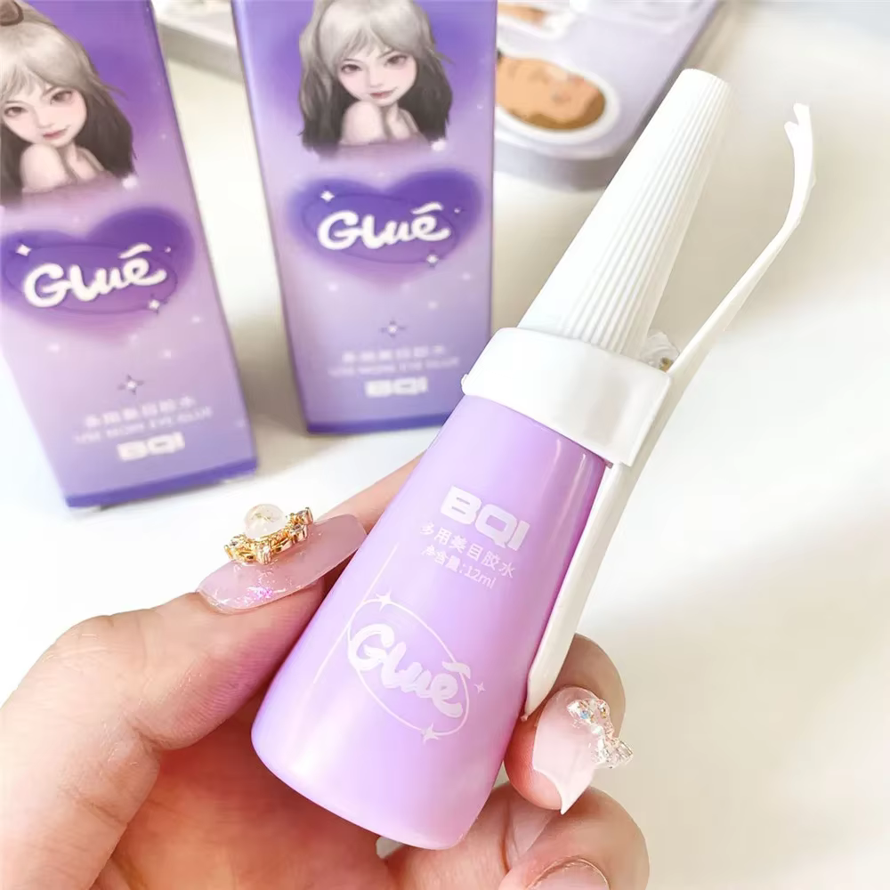 Colle transparente pour faux cils