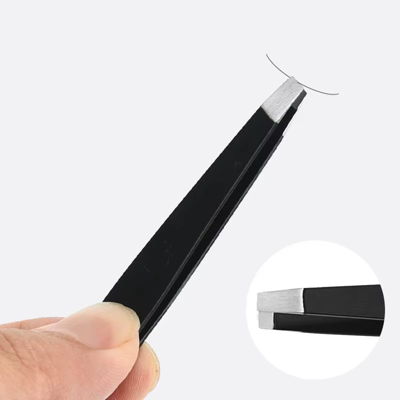 Pincettes à sourcils de précision noires
