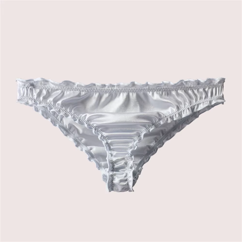 Sous-vêtements en Satin de soie brillant pour femmes, taille basse, confortables, à volants, slips en Satin, culottes féminines Sexy et sans couture